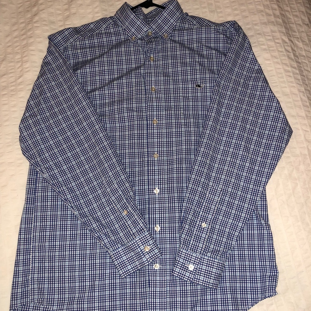 Vineyard Vines Button Down - image 1
